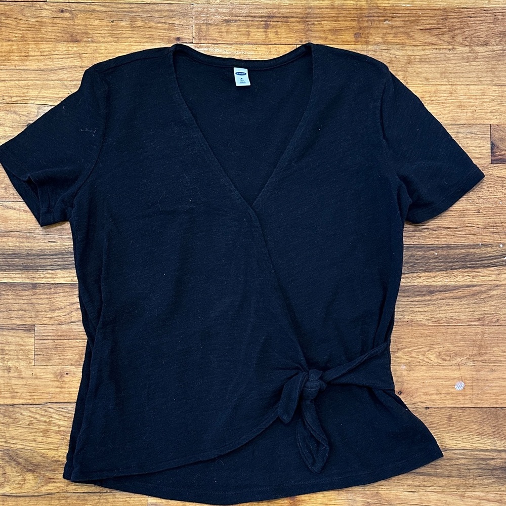 Black Wrap short sleeve top Old Navy Medium Tall
